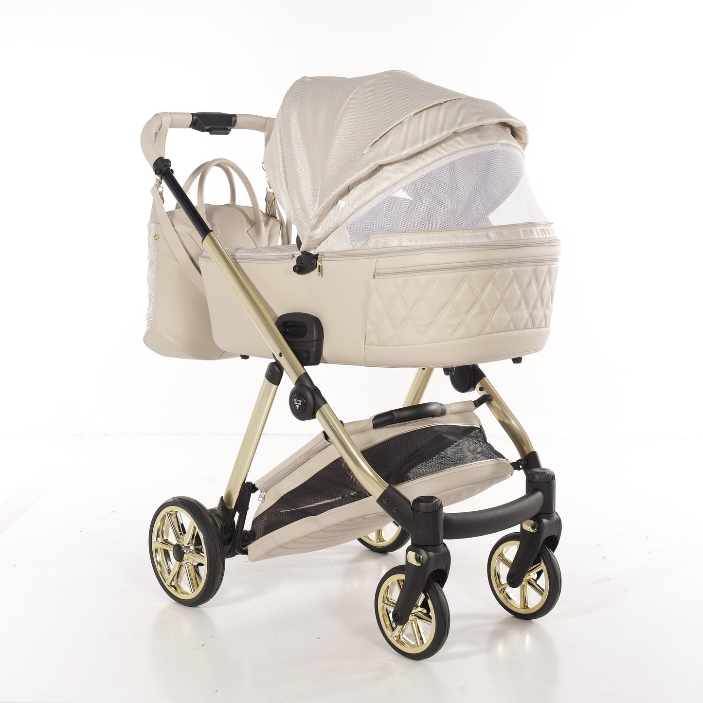 Junama Diamond Ellegante Lamé Kombi-Kinderwagen
- BEIGE / GOLD